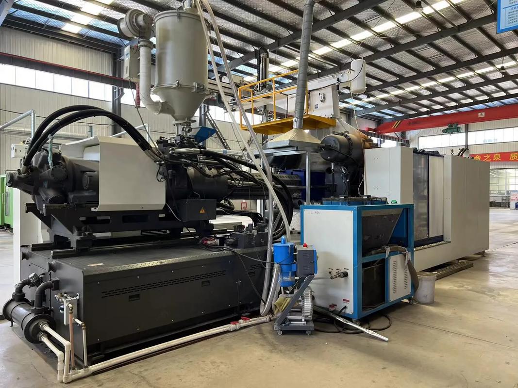 山東工廠海天1080t,含油,料斗,機(jī)械手#塑料機(jī)械設(shè)備 #